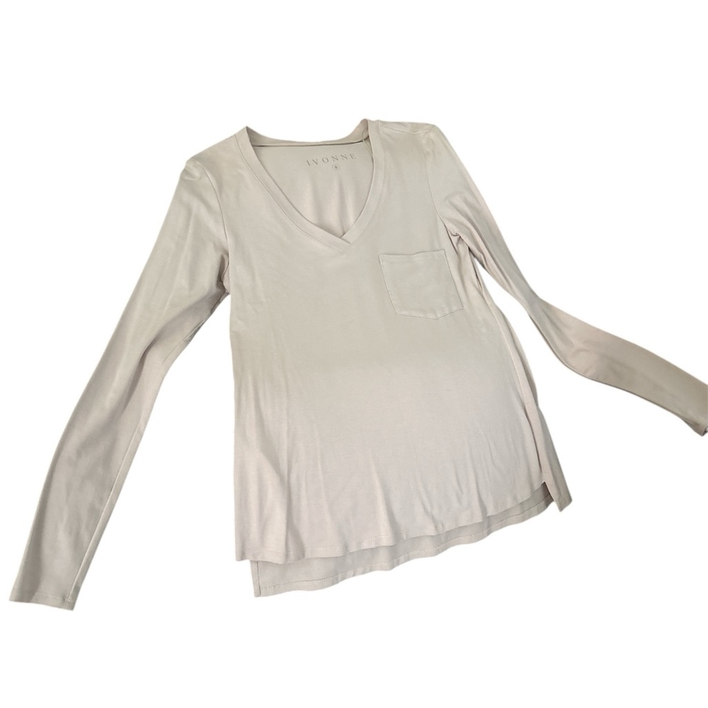 Ivonne Women's Elegant Cream Long Sleeve Tee